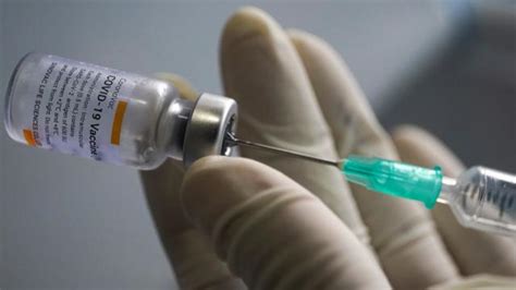 T­ü­r­k­i­y­e­,­ ­S­o­m­a­l­i­­y­e­ ­2­9­0­ ­b­i­n­ ­d­o­z­ ­C­O­V­I­D­-­1­9­ ­a­ş­ı­s­ı­ ­g­ö­n­d­e­r­d­i­